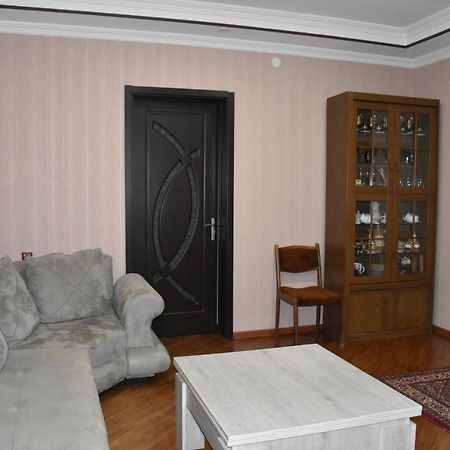 Guest House Ana Borjomi Eksteriør bilde